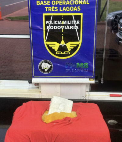 Imagem da notícia Cocaína é encontrada dentro de travesseiro em ônibus na MS-112; jovem é preso em Cassilândia